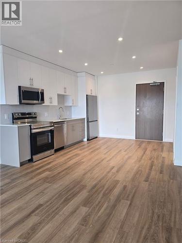 525 NEW DUNDEE Road Unit# 708 , Kitchener, Ontario N2P 0K8 5
