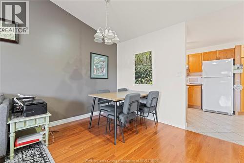 1928 QUESTA DRIVE , Windsor, Ontario N8P 1M5 5