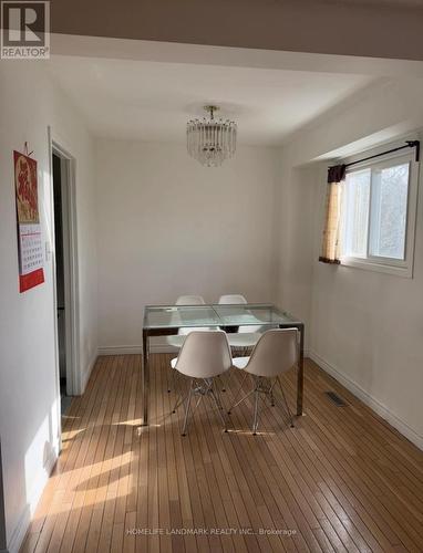 58 MUIRLANDS DRIVE , Toronto, Ontario M1V 2B4 5