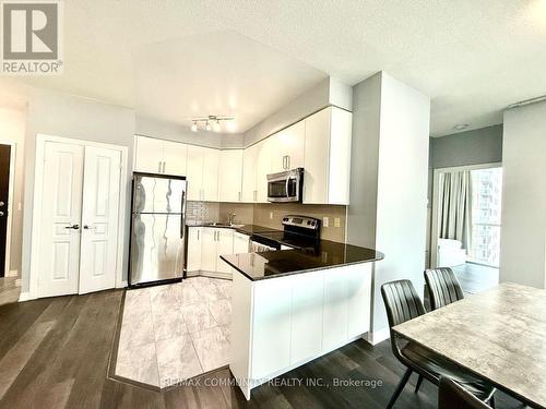 2707 - 225 WEBB DRIVE , Mississauga, Ontario L5B 4P2 2