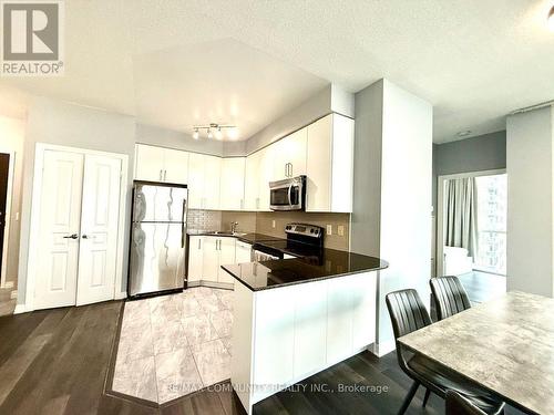 2707 - 225 WEBB DRIVE , Mississauga, Ontario L5B 4P2 3