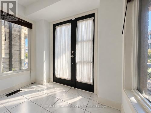 58 PAGEANT AVENUE , Vaughan, Ontario L4H 4R3 2