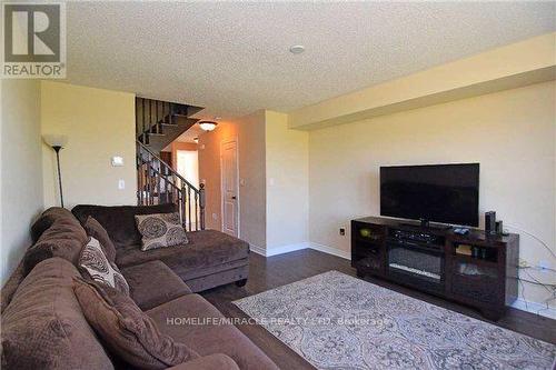 30 BATTALION ROAD , Brampton, Ontario L7A 4B5 5