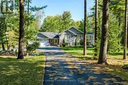 21502 LOYALIST PARKWAY (HIGHWAY 33) PARKWAY  Prince Edward County (Ameliasburg Ward), ON K0K 1L0