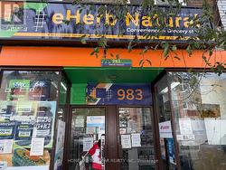 MAIN & BASEMENT - 983 COLLEGE STREET Toronto, ON M6H 1A6