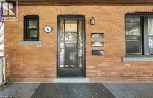 39 GARFIELD Avenue S Unit# 1 , Hamilton, Ontario L8M 2R9 2