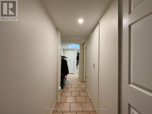 LOWER - 52 RENFIELD STREET , Guelph (General Hospital), Ontario N1E 4A2 2