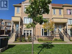 5 - 3175 BOXFORD CRESCENT  Mississauga, ON L5M 0X1