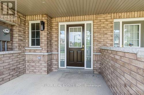 90 DELPORT CLOSE , Brampton, Ontario L6P 1V2 3