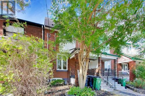 MAIN - 32 CASTLETON AVENUE , Toronto, Ontario M6N 3Z5 3
