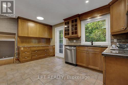 123 Dorothea Drive, Ottawa, ON 