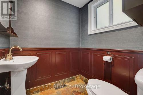 123 Dorothea Drive, Ottawa, ON 