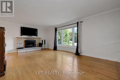 123 Dorothea Drive, Ottawa, ON 