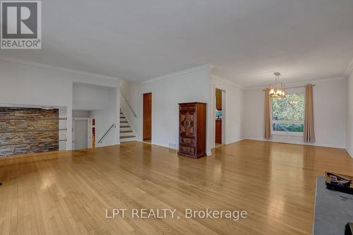 123 Dorothea Drive, Ottawa, ON 
