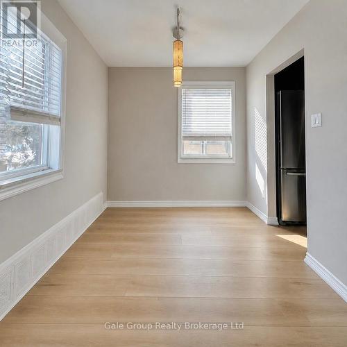 UNIT-6 - 25 PAISLEY BOULEVARD E , Mississauga (Cooksville), Ontario L5A 1P3 3