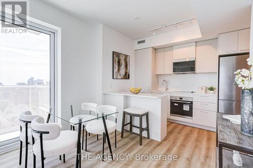 2403 - 10 OAK STREET , Toronto, Ontario M5A 0Z1 2