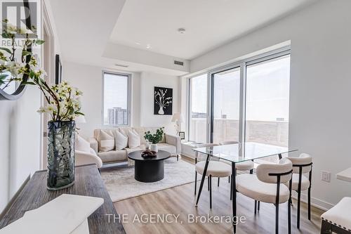 2403 - 10 OAK STREET , Toronto, Ontario M5A 0Z1 3