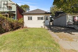29 BIGGAR AVENUE  Hamilton, ON L8L 3Z3