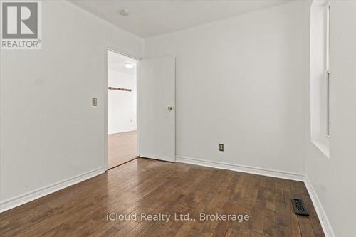 29 Biggar Avenue, Hamilton, ON 
