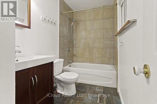 29 Biggar Avenue, Hamilton, ON 