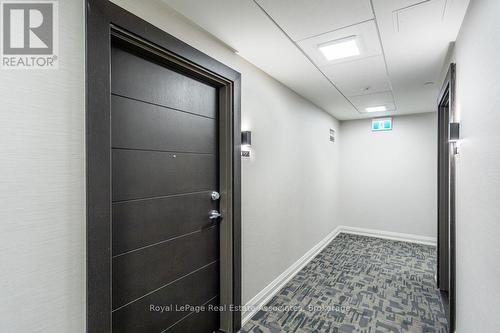 820 - 212 KING WILLIAM STREET , Hamilton, Ontario L8R 0A7 4