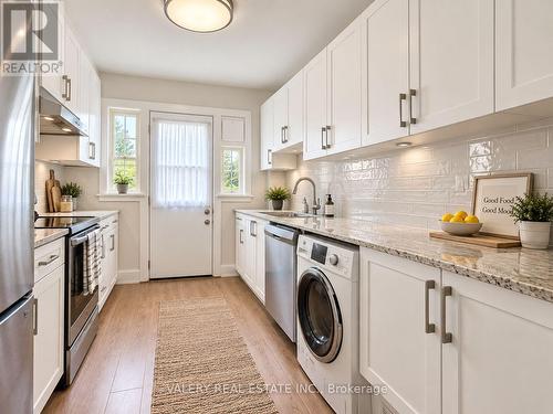 U13 - 1335 BAYVIEW AVENUE , Toronto, Ontario M4G 3A4 2