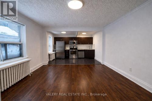 27 - 2404 QUEEN STREET E , Toronto, Ontario None 3