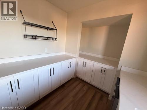 92 ALFRED Street Unit# 4 , Brantford, Ontario N3S 5G2 4