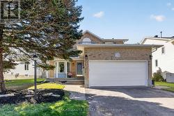 67 YOUNGS FARM WAY  Ottawa, ON K2L 4C4