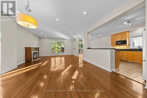2898 FINDLAY CREEK DRIVE , Ottawa, Ontario K1T 0G6 4