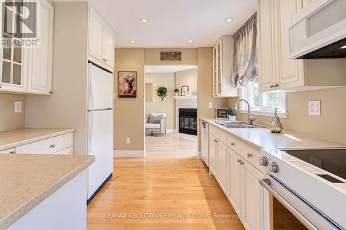 3668 Colonial Drive, Mississauga, ON 