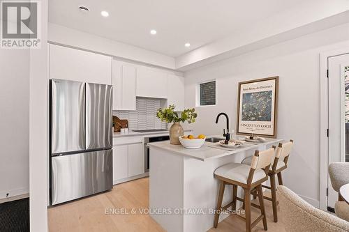 B - 49 FAIRMONT AVENUE , Ottawa, Ontario K1Y 1X4 3