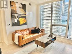 1913 - 15 MERCER STREET Toronto, ON M5V 1H2