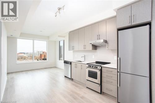 212 KING WILLIAM Street Unit# 820 , Hamilton, Ontario L8R 0A7 5