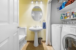 Powder room - 