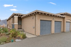 509-875 Sahali Terrace  Kamloops, BC V2C 6W9