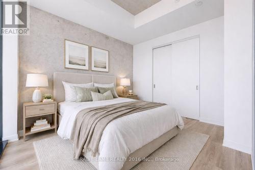 905 - 284 KING STREET E , Toronto, Ontario M5A 1K4 5