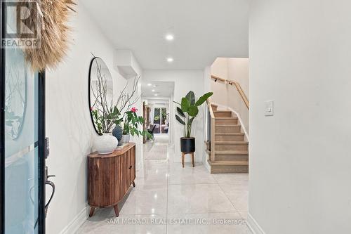 25 Premium Way, Mississauga, ON 