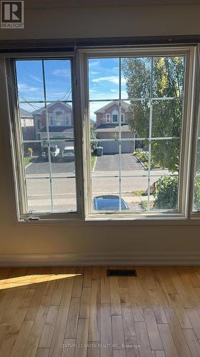 507 WILDGRASS ROAD , Mississauga, Ontario L5B 4H8 5