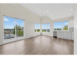509 10838 WHALLEY BOULEVARD Surrey, BC V3R 0G8