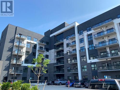 425 - 102 GROVEWOOD COMMON , Oakville, Ontario L6H 0X2 2