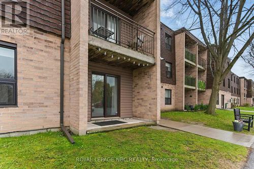 113 - 4209 HIXON STREET , Lincoln (Beamsville), Ontario L3J 0K2 3