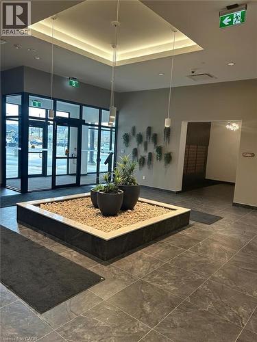 525 NEW DUNDEE Road Unit# 704 , Kitchener, Ontario N2P 0K8 5