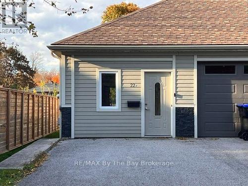 UNIT A - 22 EDWARD STREET W , Clearview (Creemore), Ontario L0M 1G0 2
