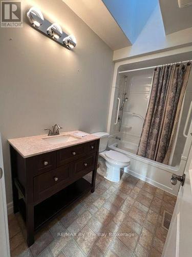UNIT A - 22 EDWARD STREET W , Clearview (Creemore), Ontario L0M 1G0 3