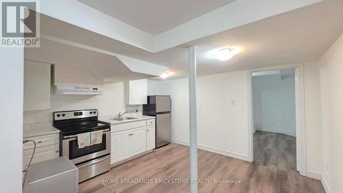 LOWER - #2 - 41 SILK OAK COURT , Vaughan, Ontario L6A 0M3 3