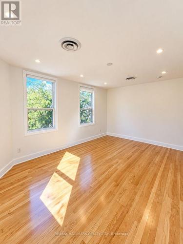 2 - 91 LEWIS STREET , Toronto, Ontario M4M 2H2 2