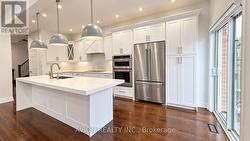 23 CLARINET LANE Whitchurch-Stouffville, ON L4A 4N1