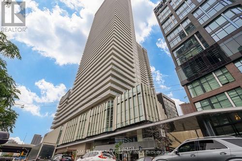 807 - 15 LOWER JARVIS STREET  Toronto, ON M5E 0C4