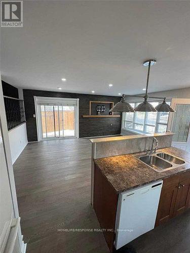UPPER - 7 BELLEAU STREET , Hamilton, Ontario L8J 1N1 3